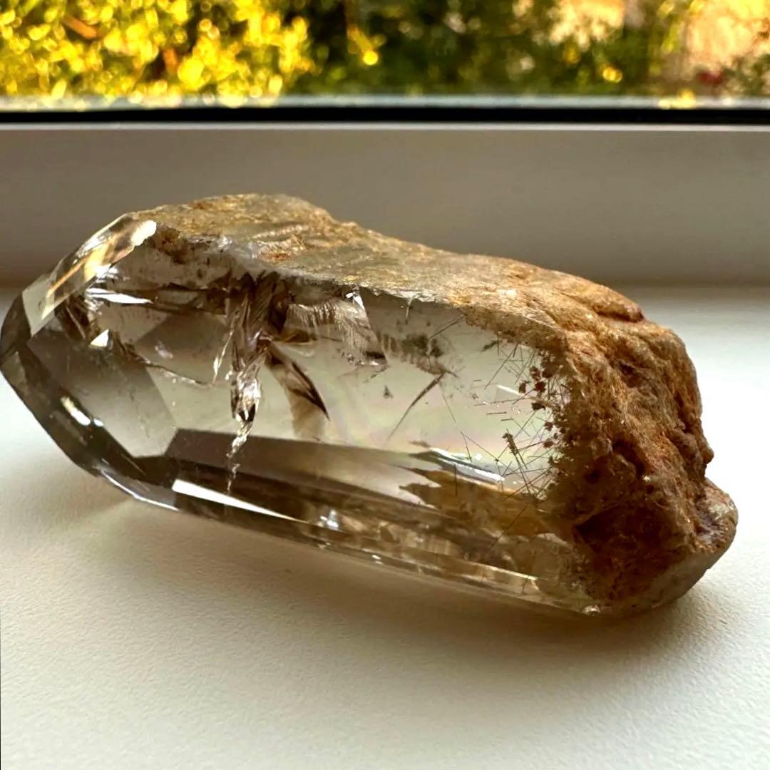 ルチル　スモーキー　ガーデン　虹　母岩つき　フリーフォーム　67.7g