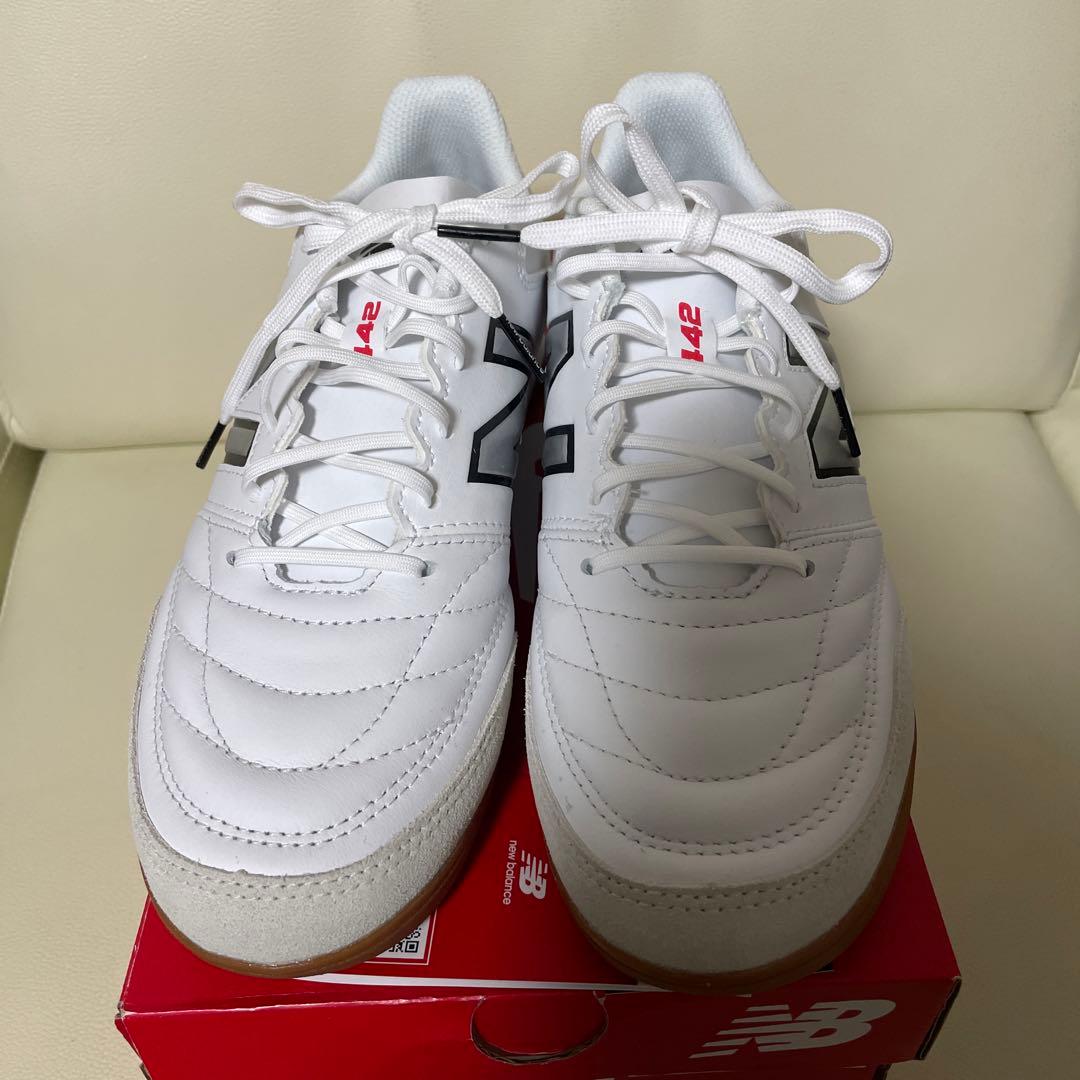 お値下げ！new balanceフットサルシューズ26センチ