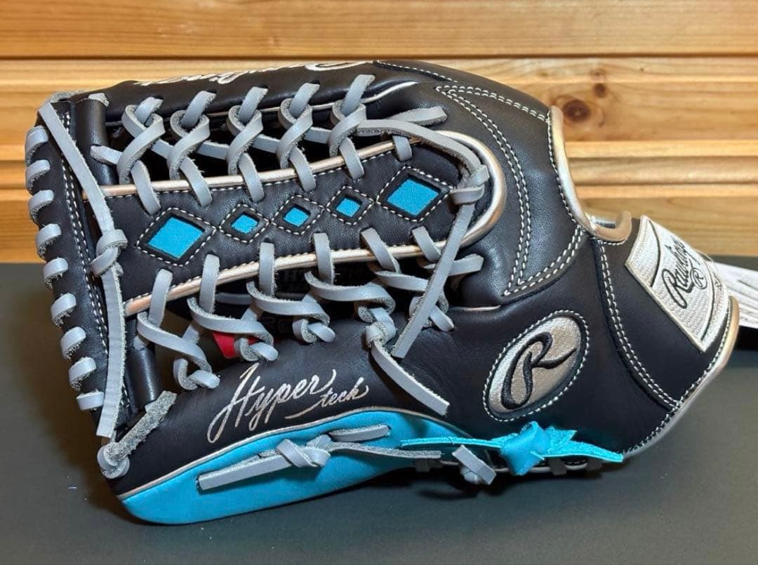 大特価　ローリングス グラブ 軟式 大人用 外野手用 左投 GR5HTCY719