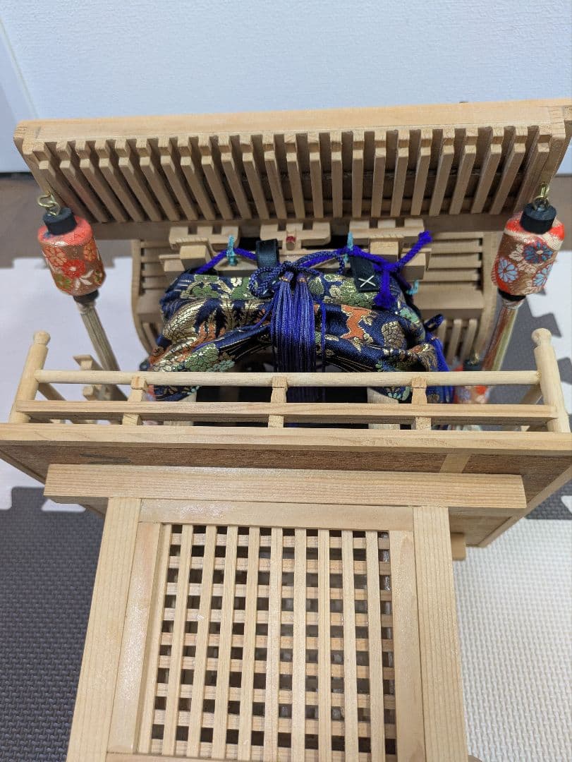 木製 ミニチュアだんじり 台座付き