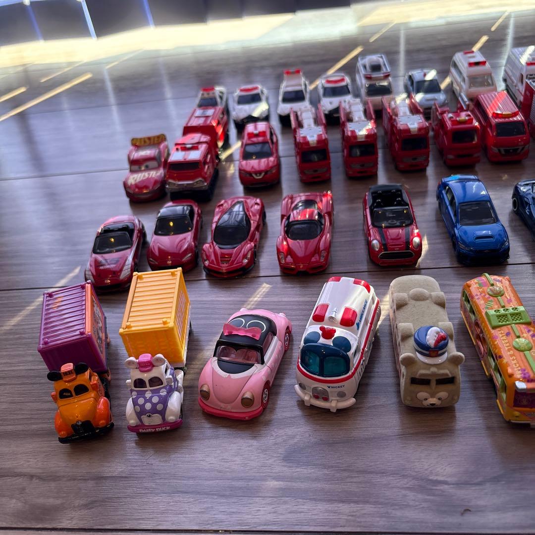 ミニカーセット トミカ 70台以上 引退品 ディズニー まとめ売り