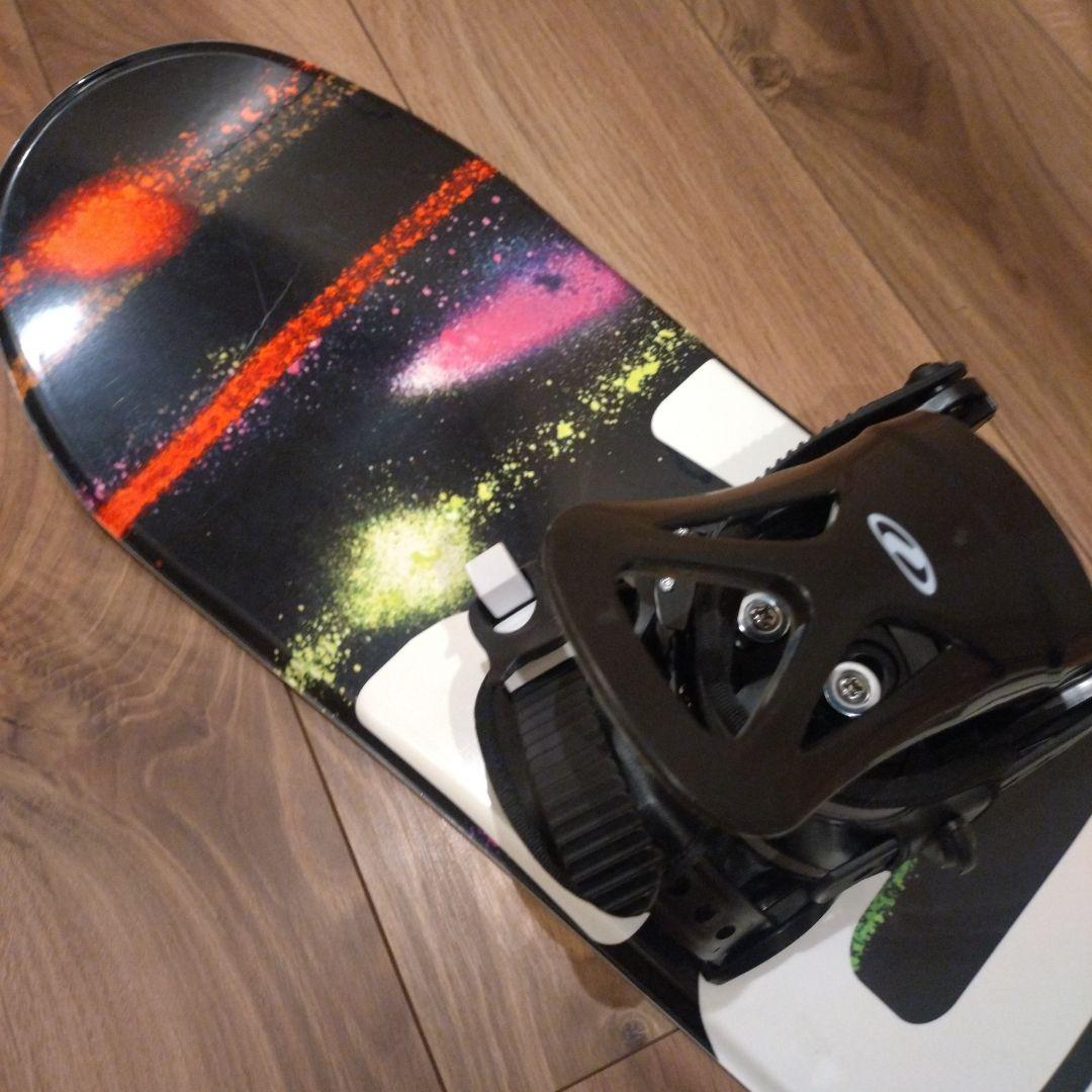 【良品】子供用スノボード板ビンディングセット　ZUMA 110