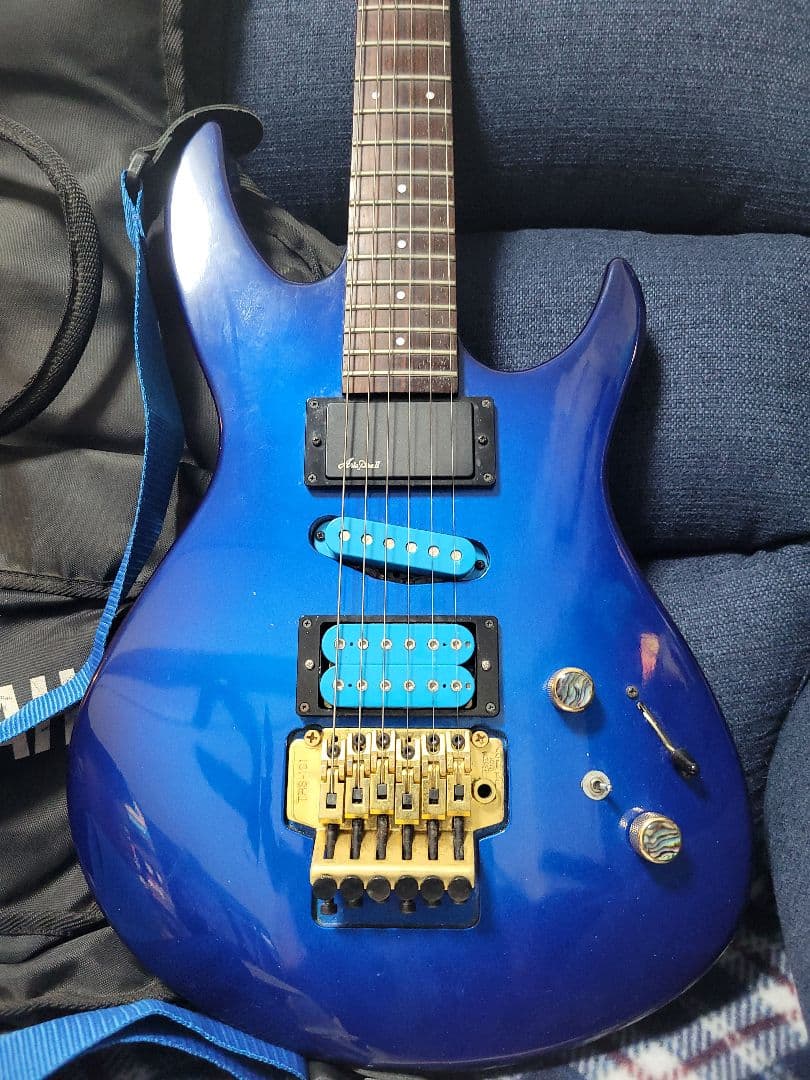 Aria Pro II Vanguard エレキギター ブルー 改造あり　動作品