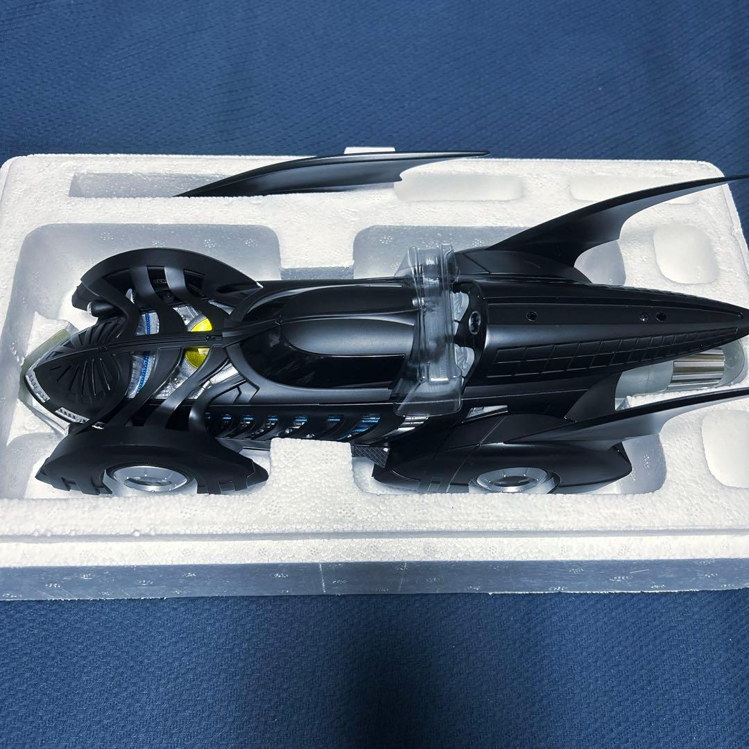 ホットウィール エイリート バットマン フォーエバー バットモービル 1/18