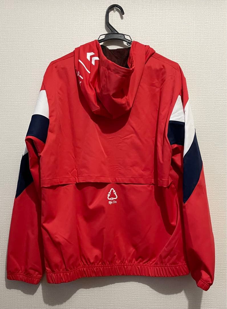 【新品タグ付き】ヒュンルン　ジャージ　ライトウインドトップ