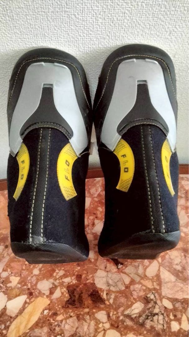 LANGE スキー ブーツ 赤