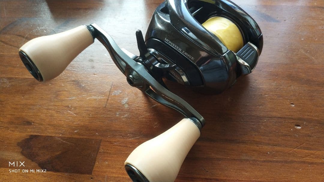 ハンドメイドノブ　TPR（ラバー素材）タイプB6　ライトブラウン2個