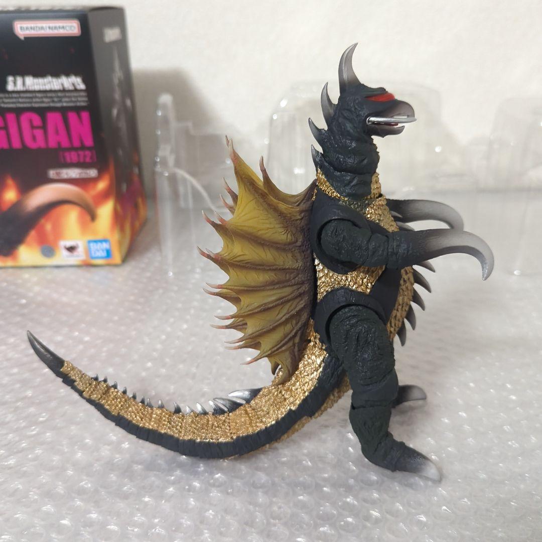 【希少・美品】S.H.モンスターアーツ ガイガン 1972 アクションフィギュア