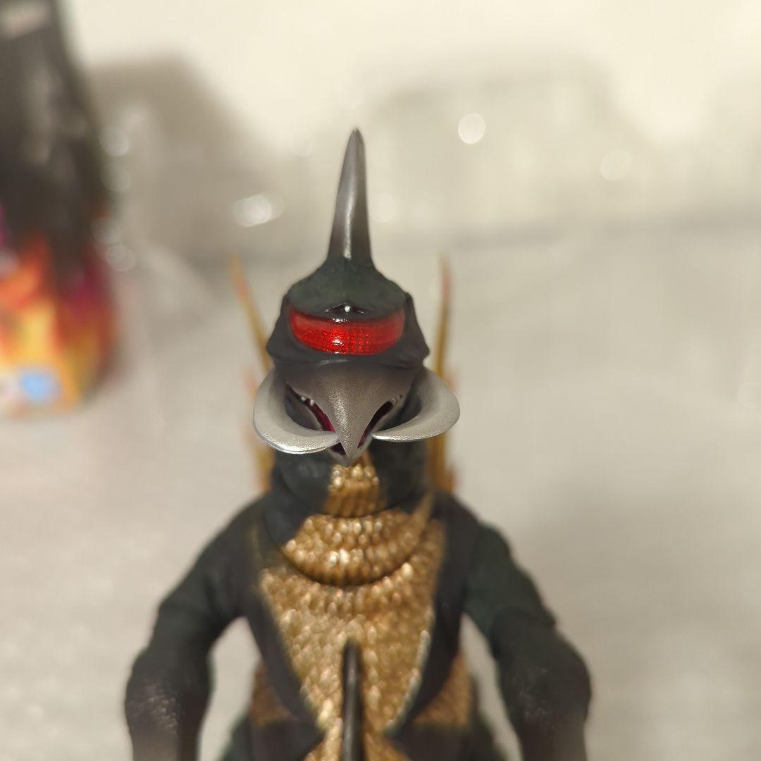 【希少・美品】S.H.モンスターアーツ ガイガン 1972 アクションフィギュア