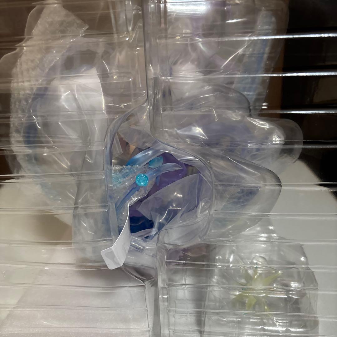 渋谷スクランブルフィギュア　氷結のエミリア