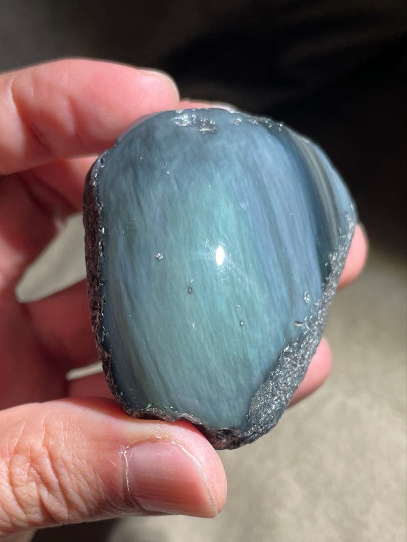研磨品　十勝石玲瓏　複合色特級品　レインボーオブシディアン