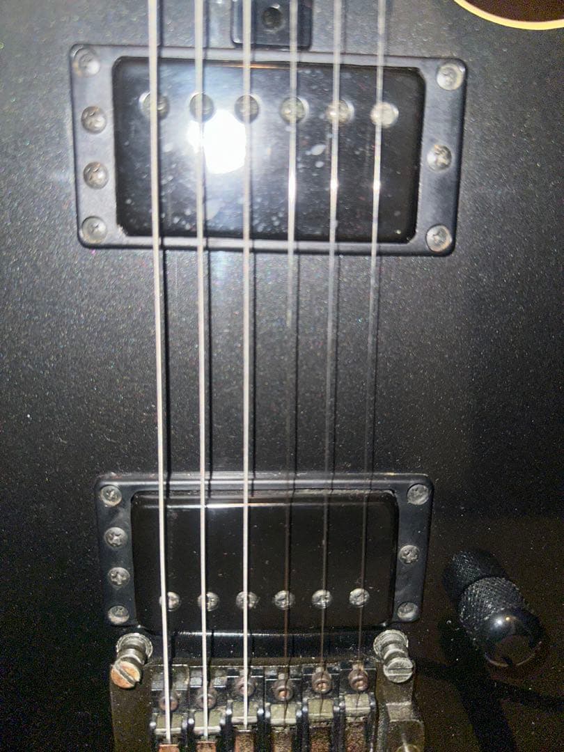 YAMAHAストラトシェイプの SE700E