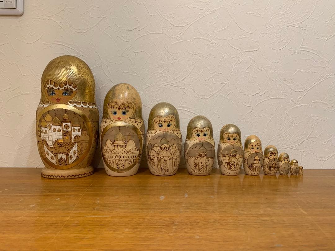 k0817-03★マトリョーシカ 金色彩色 工芸品 ロシア