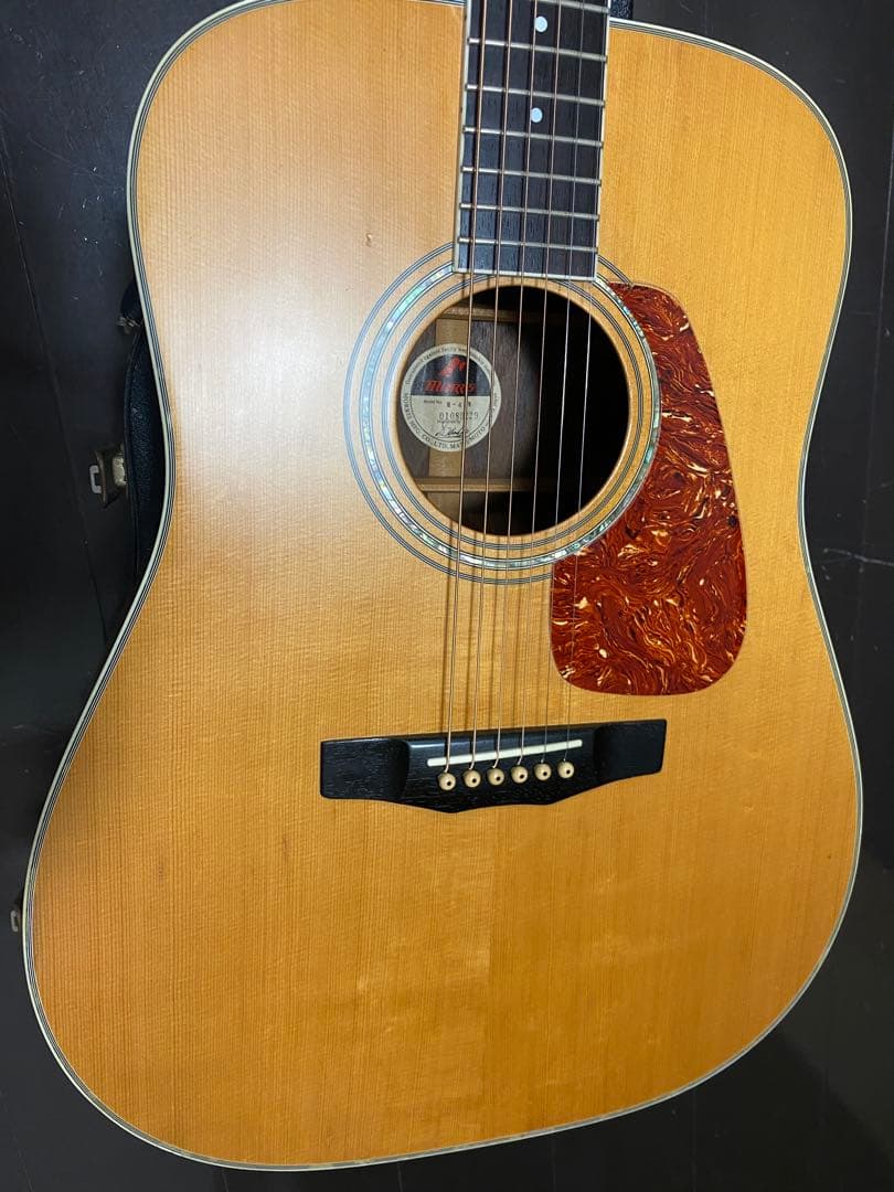 アコースティックギター　morris