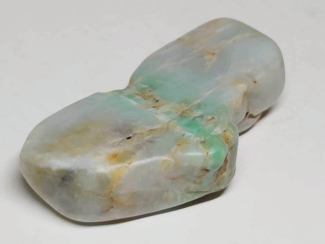 白緑 78g 翡翠 ヒスイ 原石 鑑賞石 自然石 誕生石 鉱物 鉱石 水石