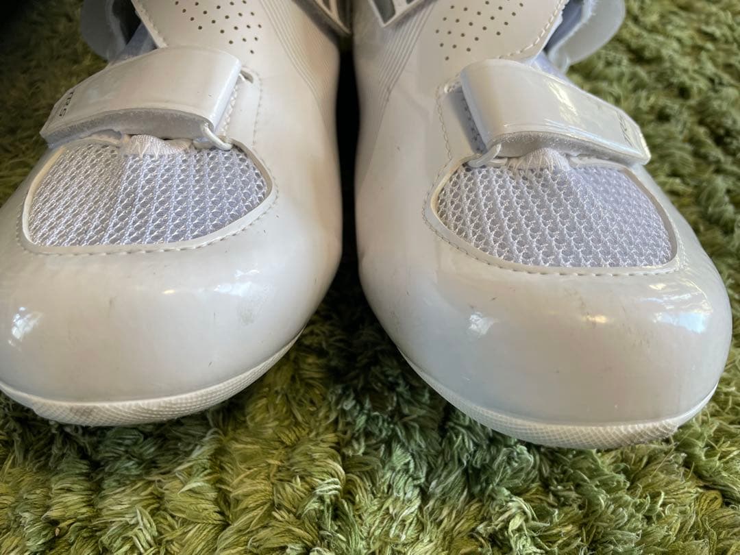 シマノTR5 SH-TR501ホワイト シューズ サイズ44 27.8cm