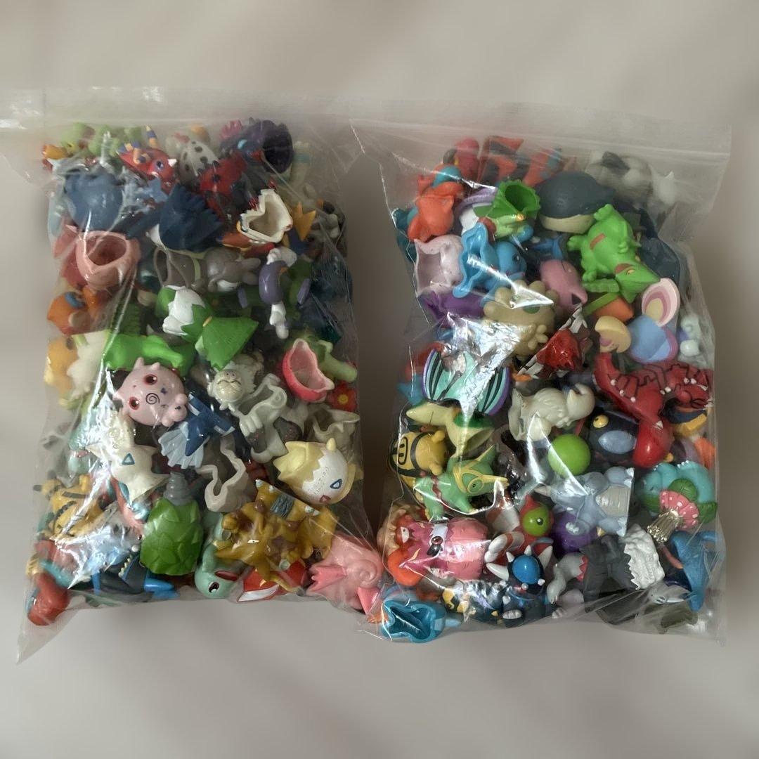 ②ポケモンキッズ ポケモン まとめ売り 200体 伝説 ピカチュウ ミュウ