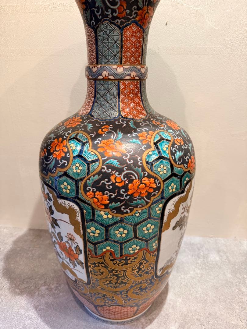 古伊万里　肥前雨影了兒　大型飾り花瓶