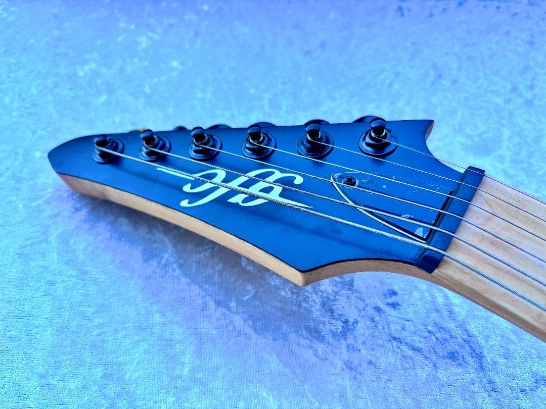 N11 gfc GNR-100 NA Satin エレキギター