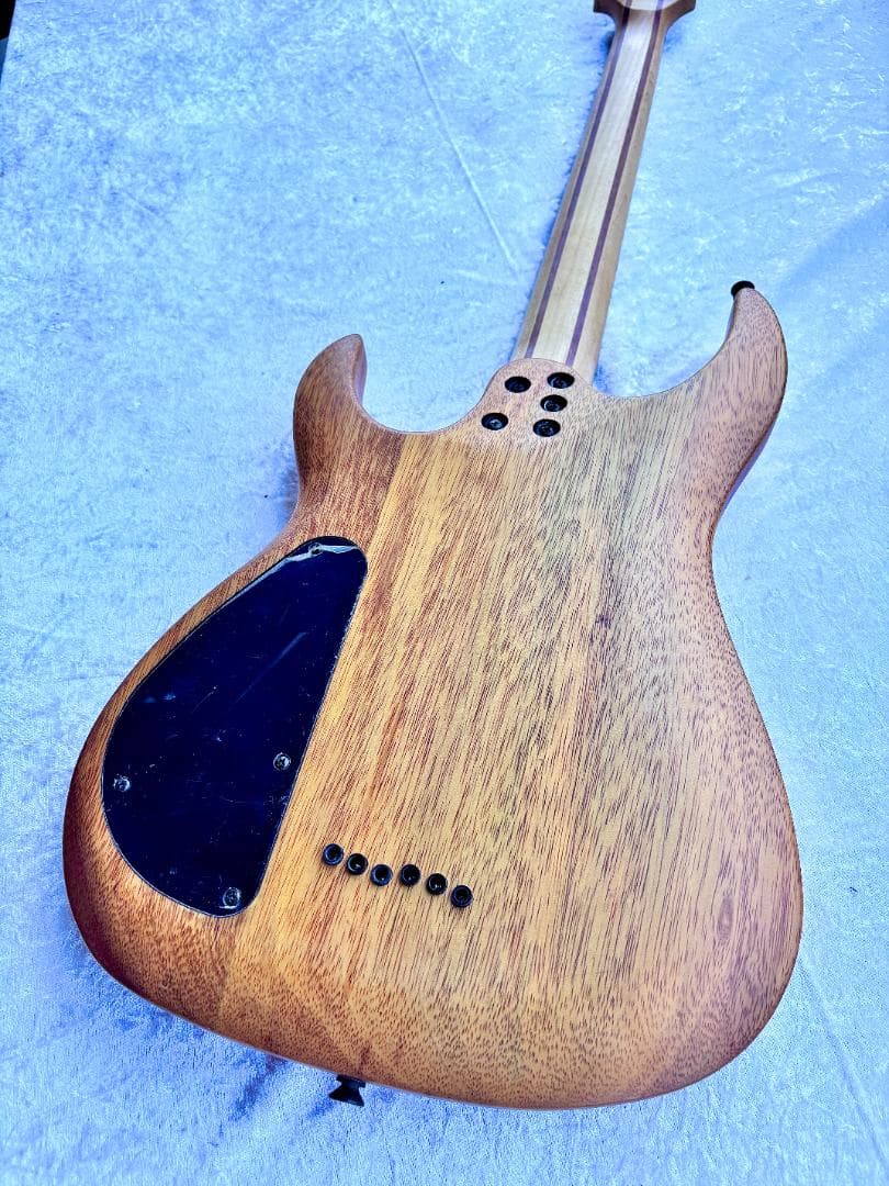 N11 gfc GNR-100 NA Satin エレキギター