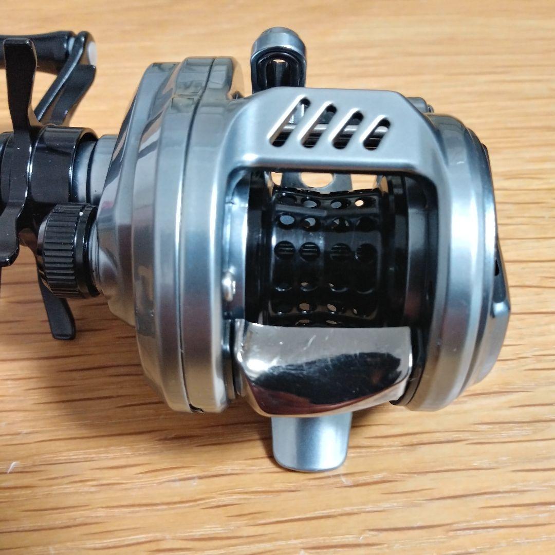 中華 カルカッタコンクエスト BFS ベイトリール