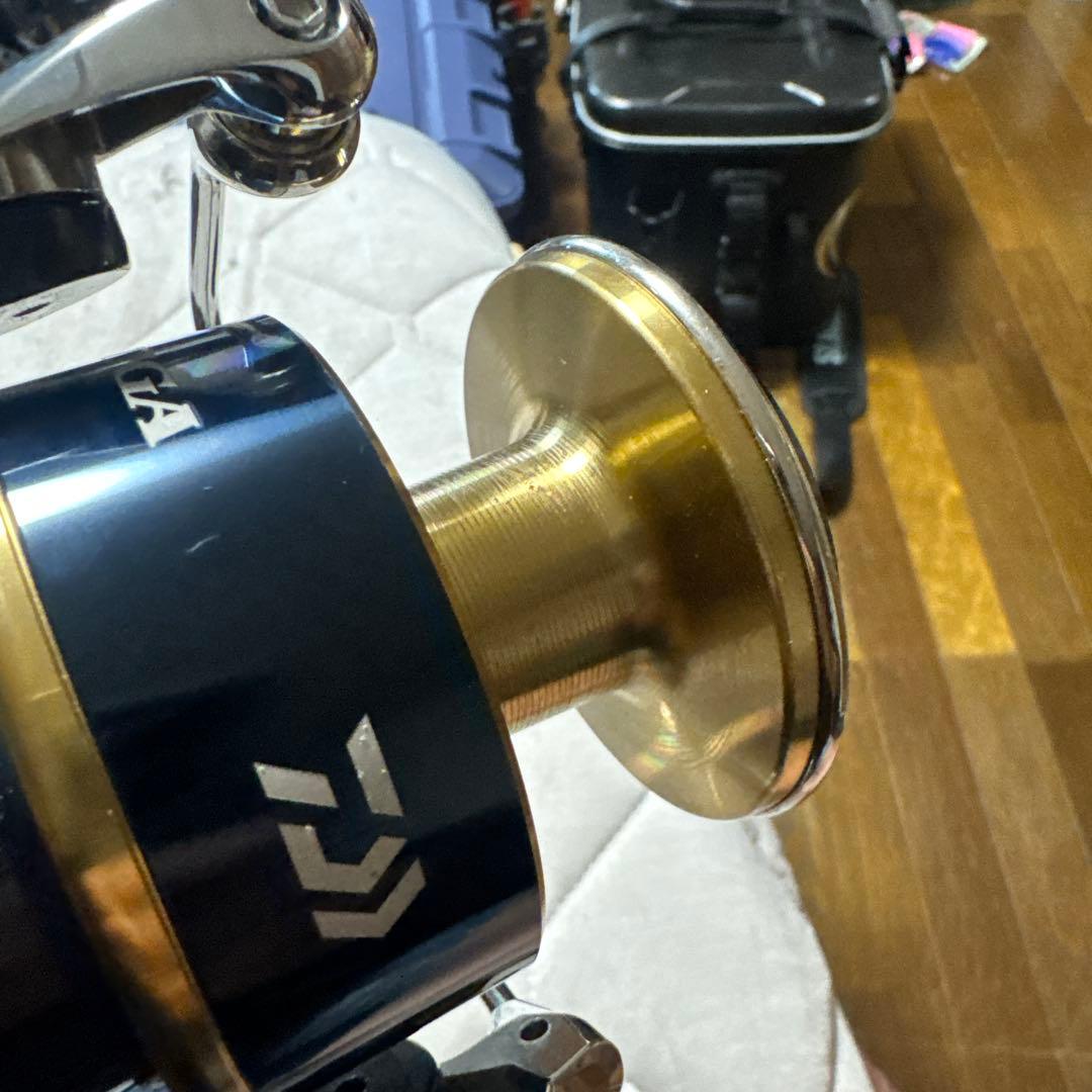 ノ*ん様 20ソルティガ② 18000H スピニングリール