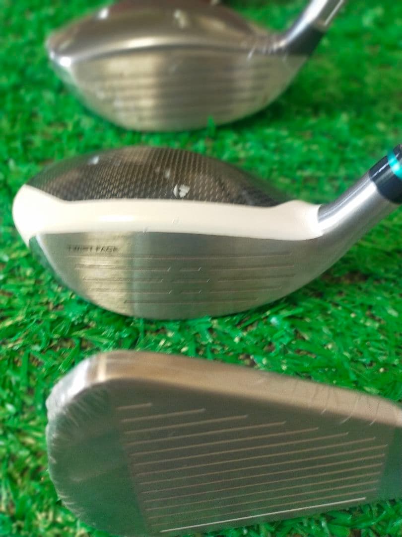 大人気即完売新品多数⭐️レディースステルスSIMテーラーメイドドライバーアイアン