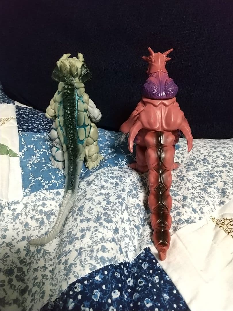 ウルトラマン 怪獣 クローンシルドロン＆クローンシルバゴン ソフビ セット