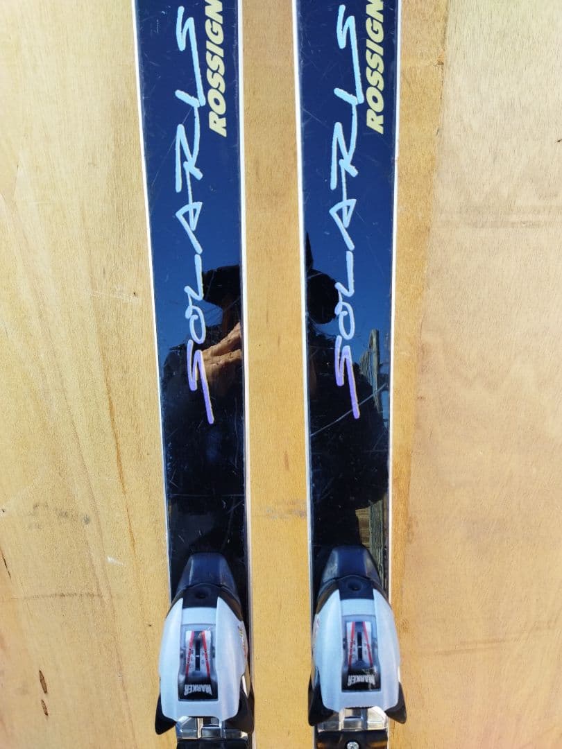 ROSSIGNOL ロシニョール　スキー　板　黒　SOLARIS
