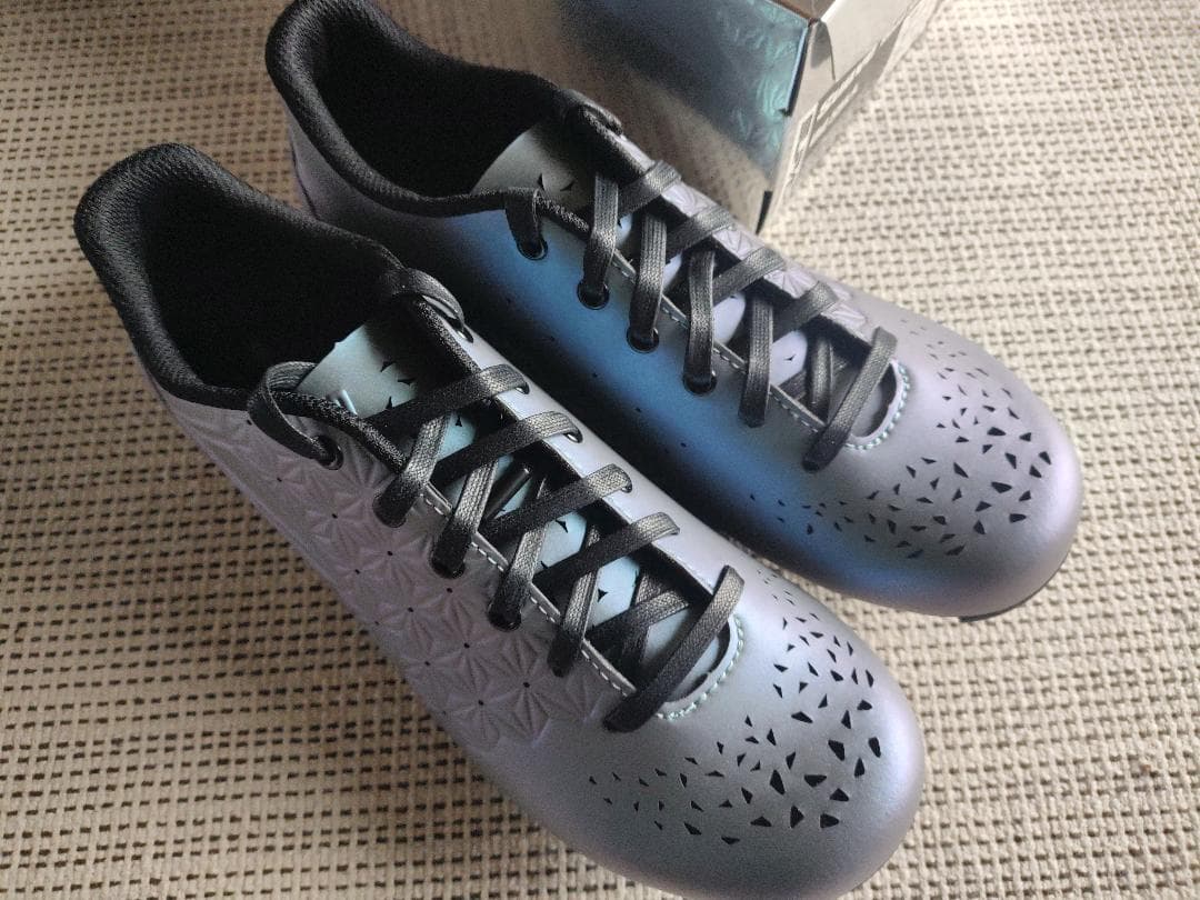 SUPACAZ SUAVE OilSlick 26.0cm 新品未使用をどうぞ♪