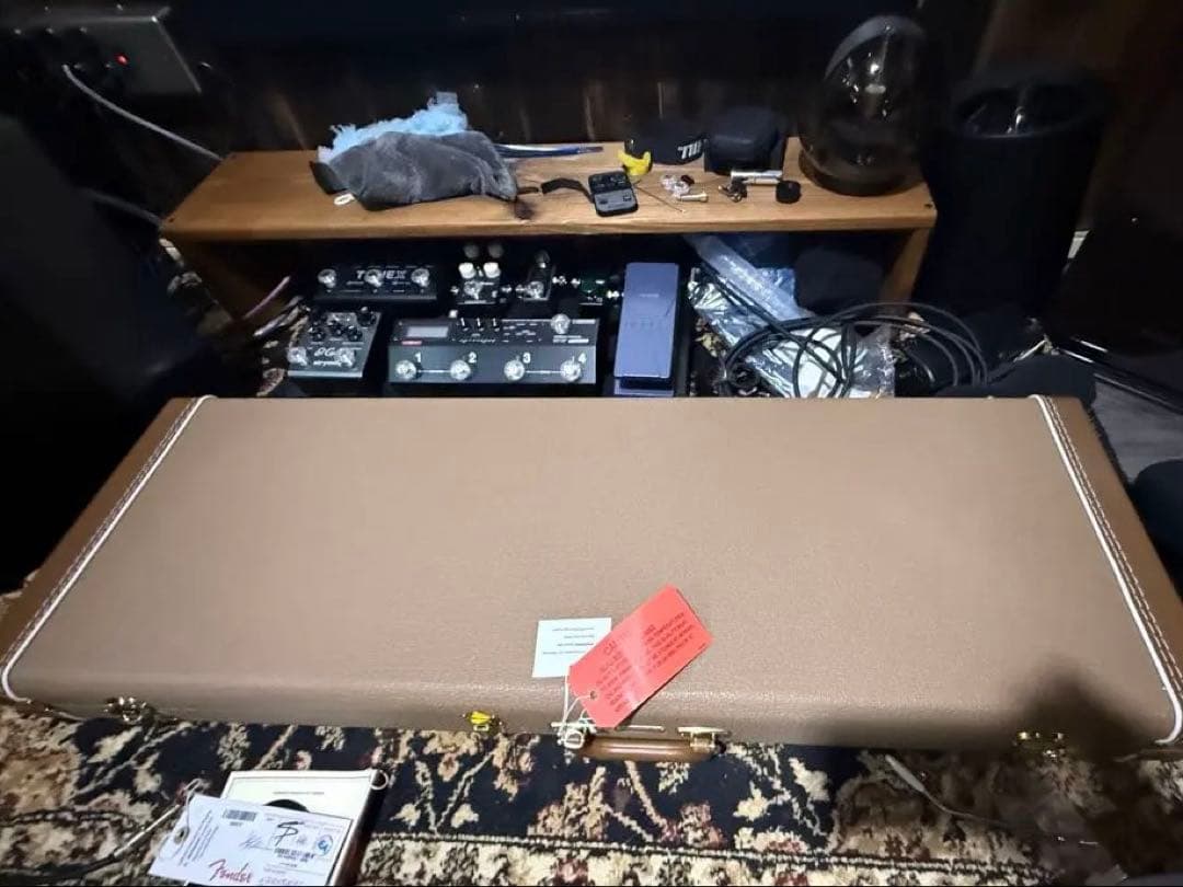 本日限定Fender American Vintage II ストラト