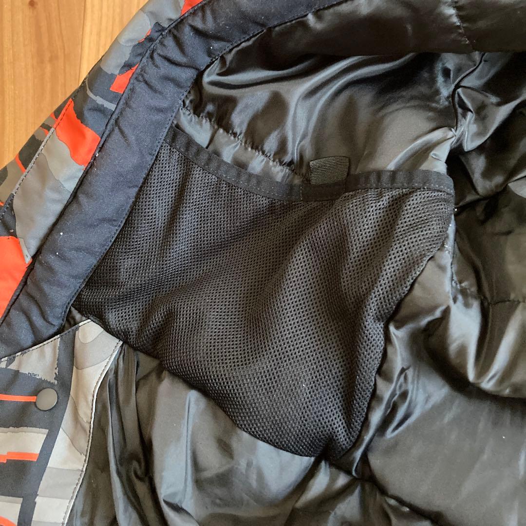 クイックシルバー　スノーボードウェア　スキーウェア　キッズ　子ども用130cm