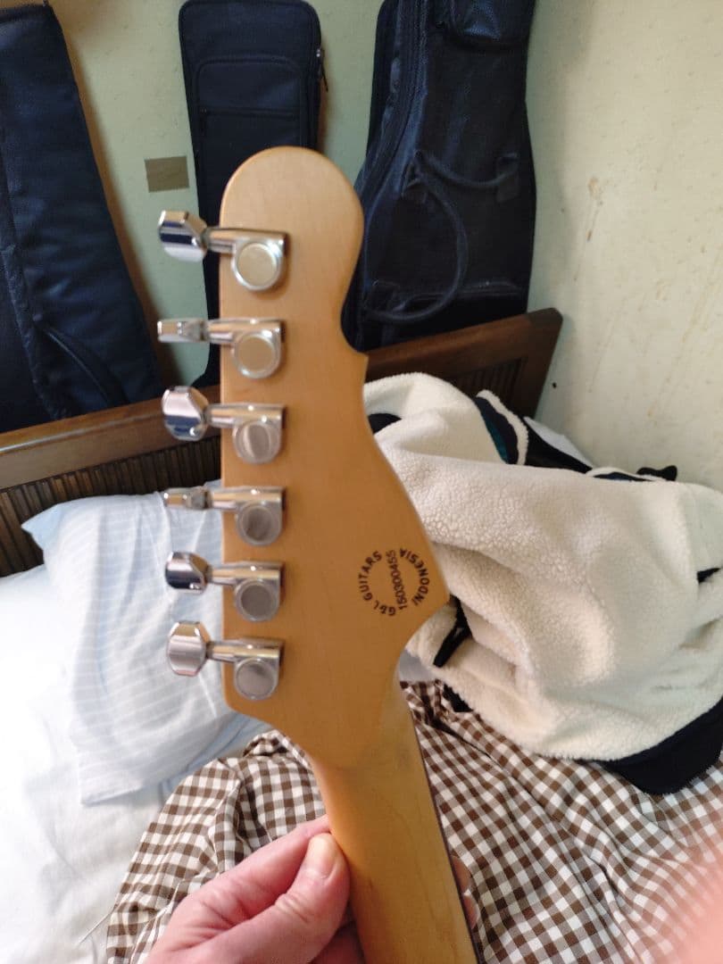 G&L Tribute Series LEGACY LHエレキギター