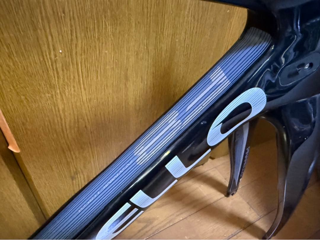 PINARELLO DOGMA F8 カーボンロードバイク　送料無料