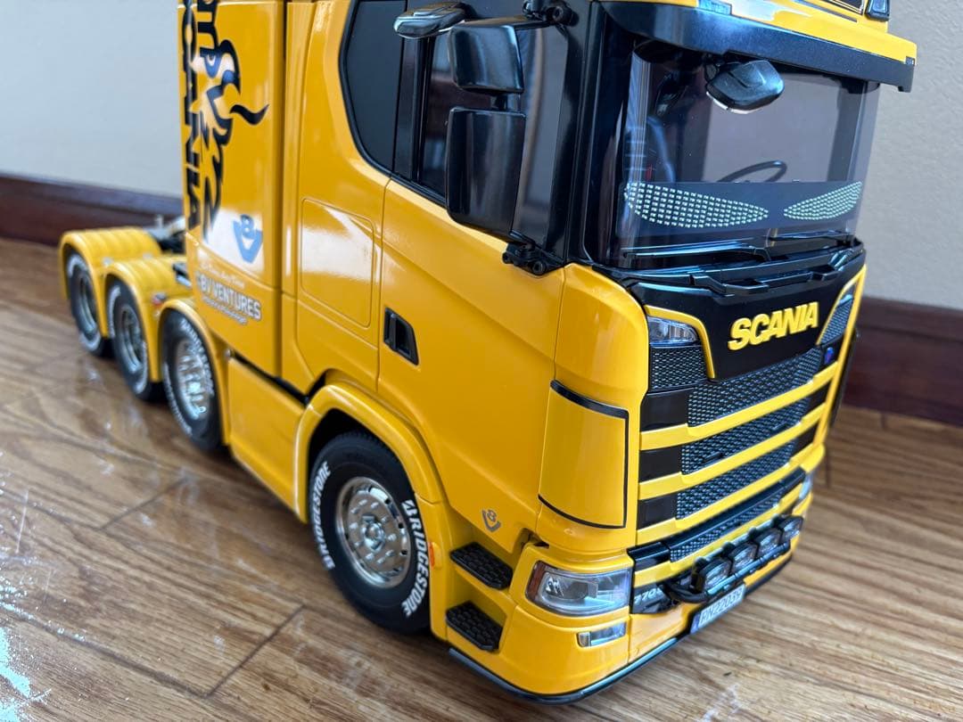 タミヤ　1/14RC スカニア 770 S 8x4/4 フルオペ