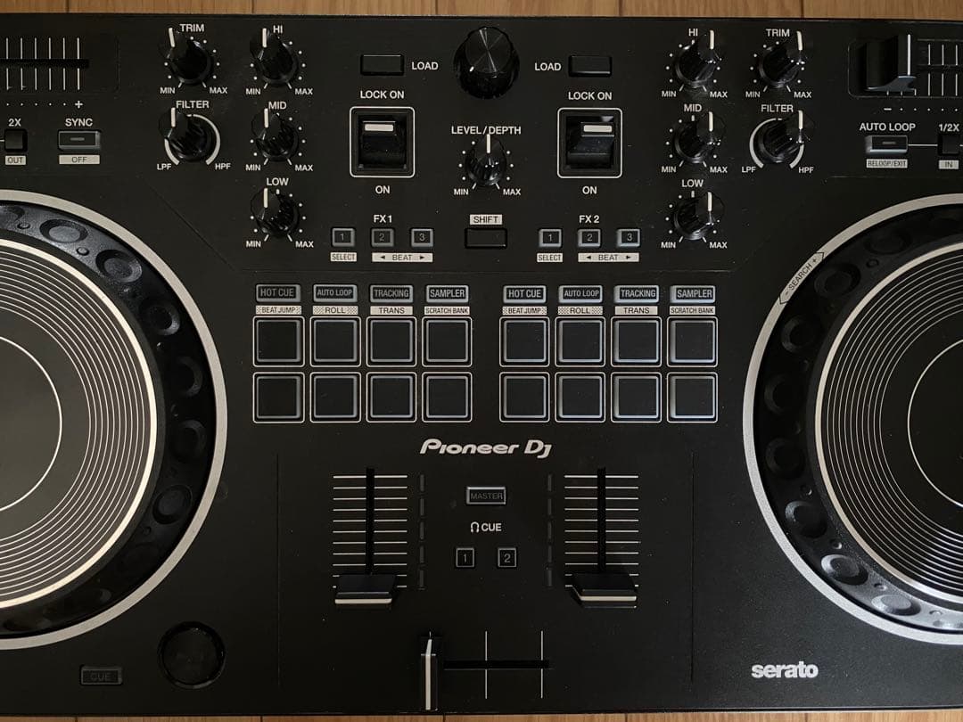 Pioneer DJ DDJ-REV1コントローラー、UDGハードケース付