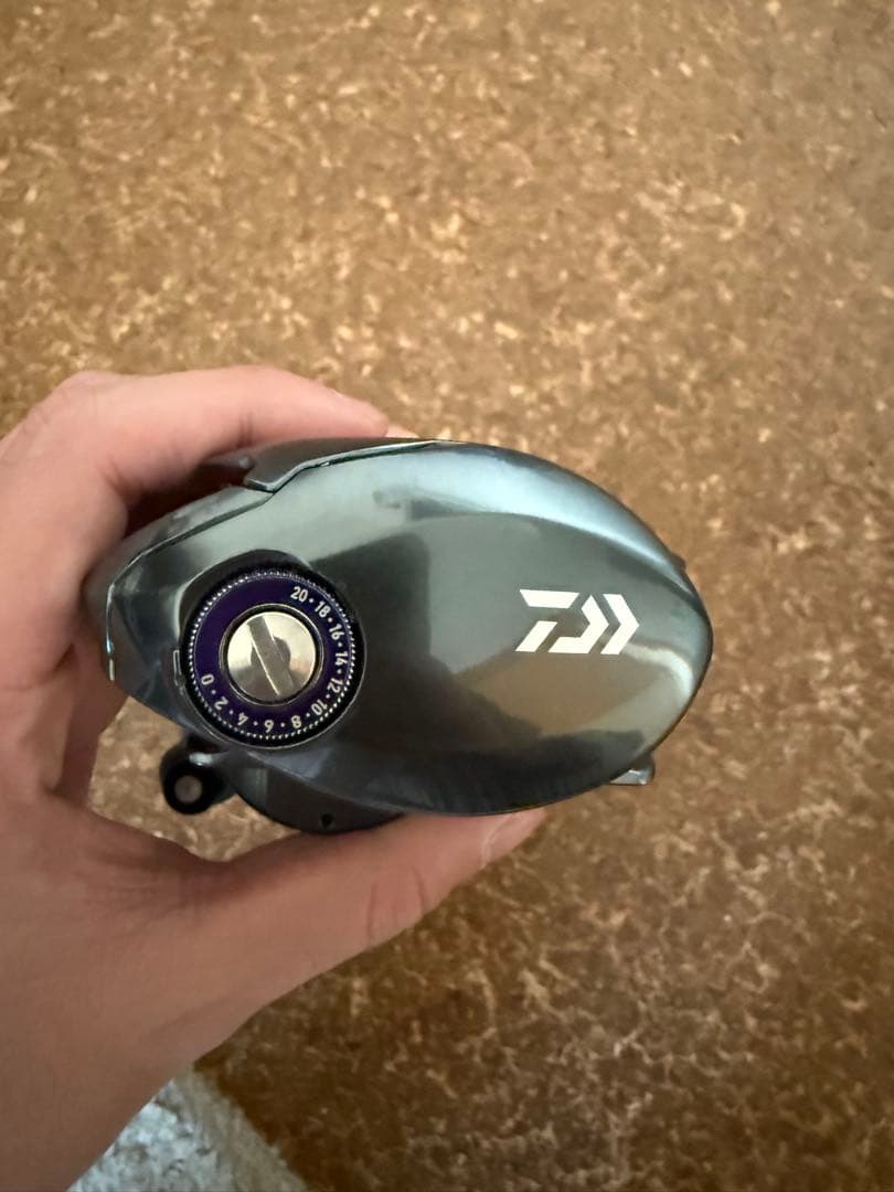 ダイワ　TATULA SV TW ベイトリール
