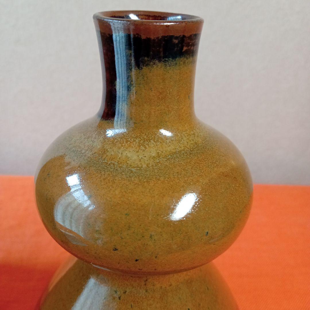 茶陶器　花入れ　宗家高取焼　十二代高取八山　作　共箱