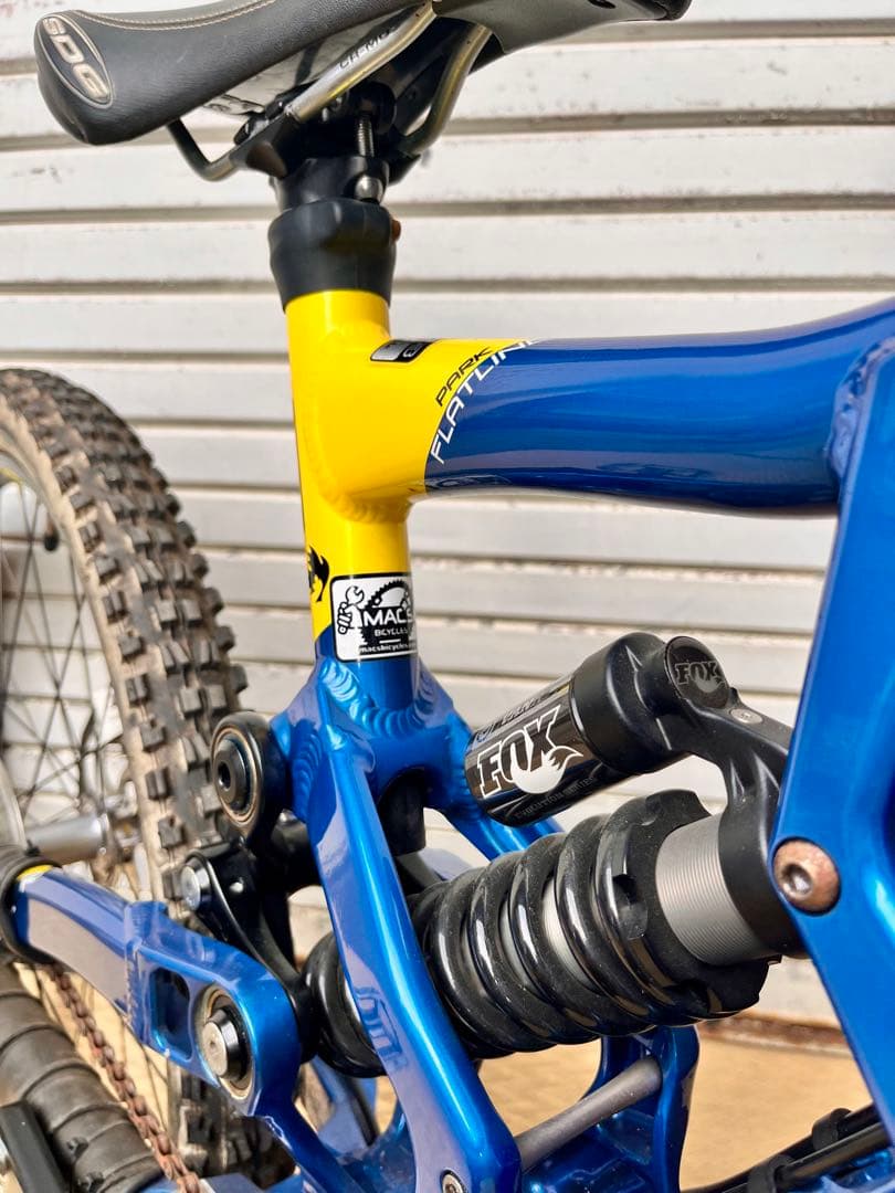 ②Rocky Mountain Flatline Park ダウンヒルバイク