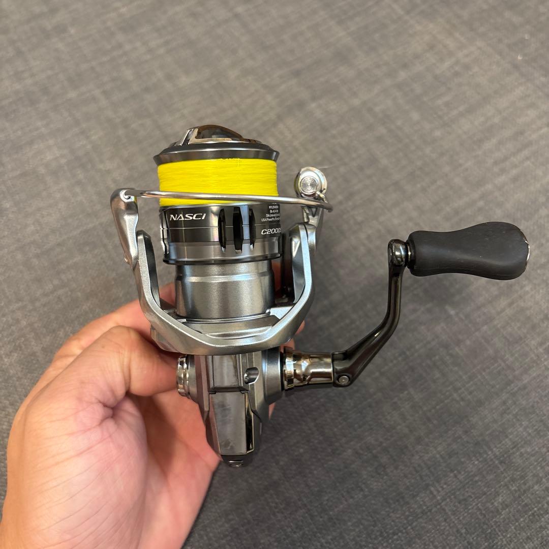 ★美品☆シマノ 21 ナスキー C2000S アジング　替えスプール付き　釣り