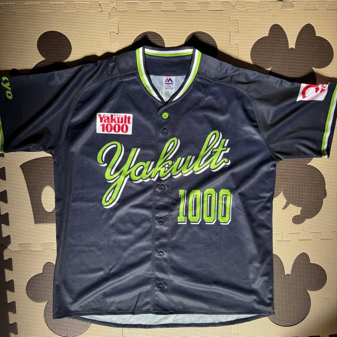 非売品　未使用　東京ヤクルトスワローズ　ヤクルト1000ユニフォーム