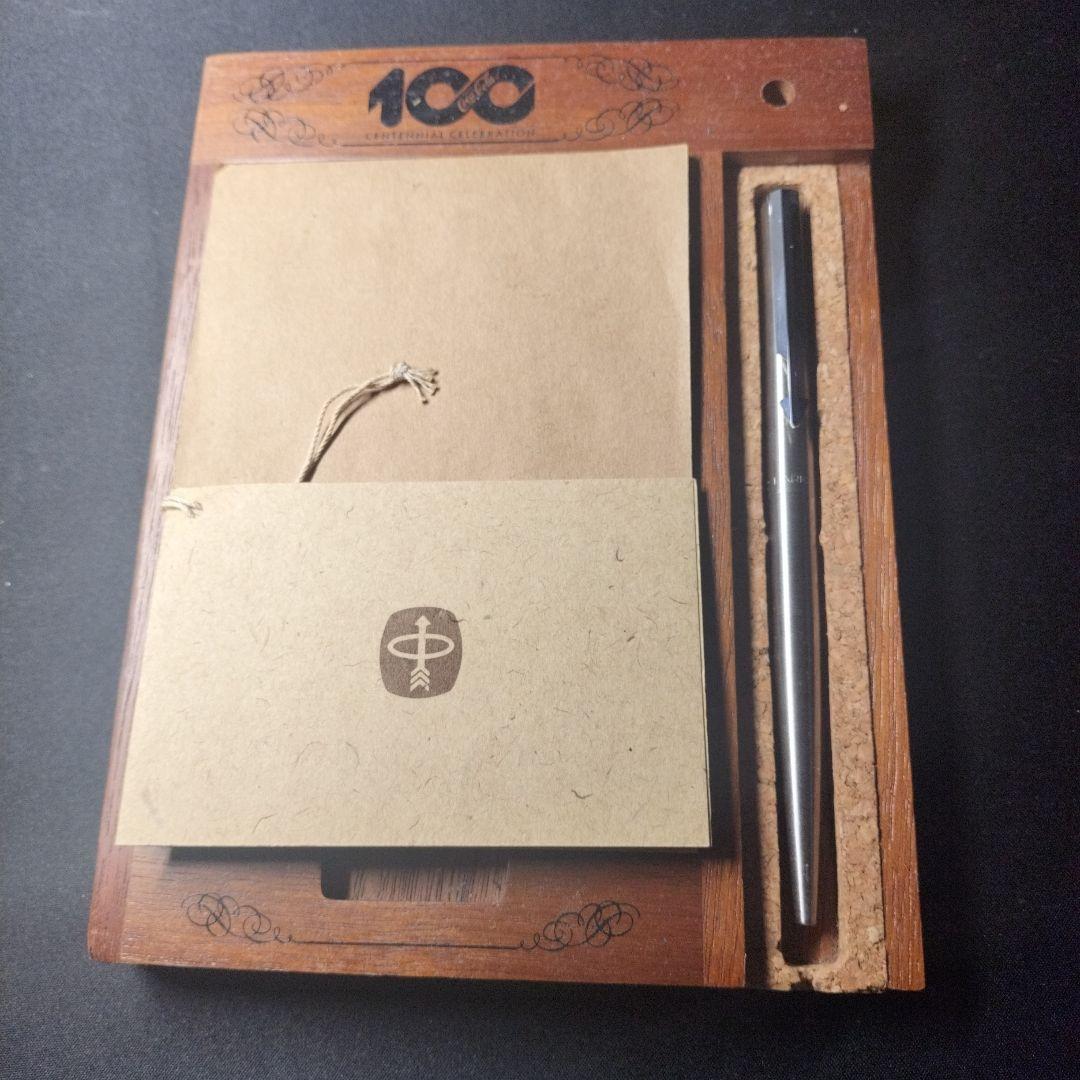 Parker　Coca-Colaコラボペン立て