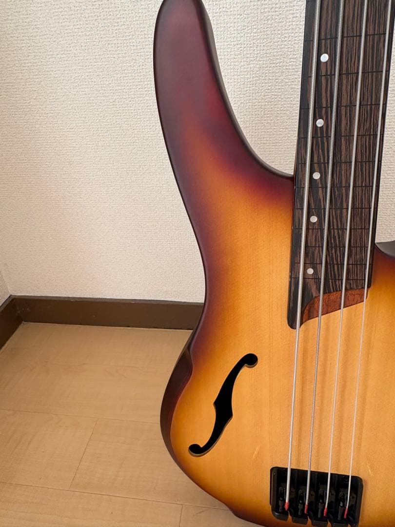 ベース Ibanez SRH500F