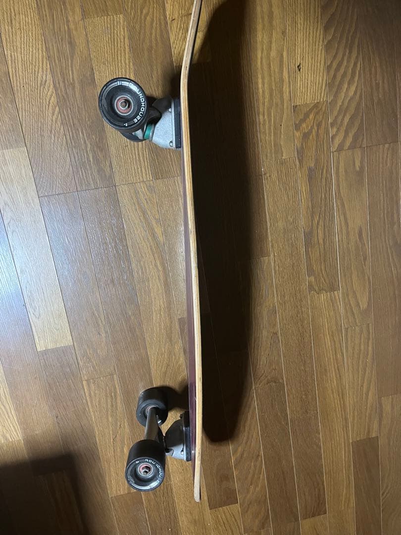 Carver 35.5 スケートボード　タイラーハジキアンモデル