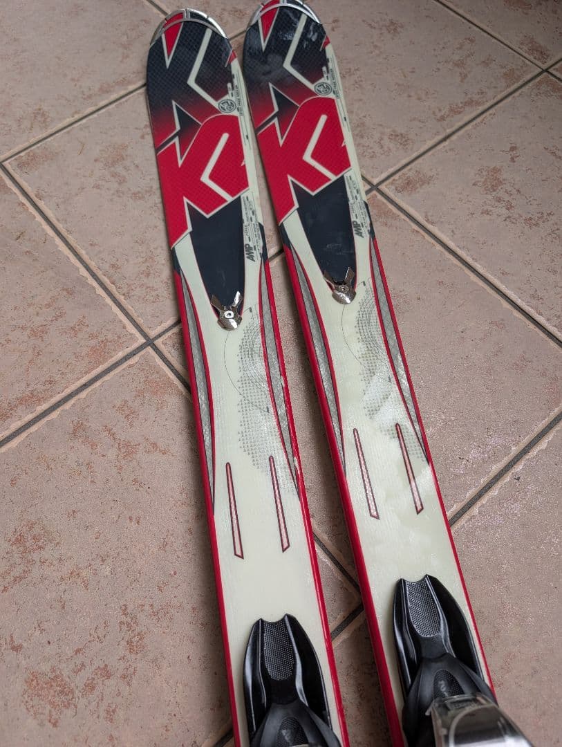 YT-MWK ロシニョール＆K2 スキー板 2点ホワイト/レッド