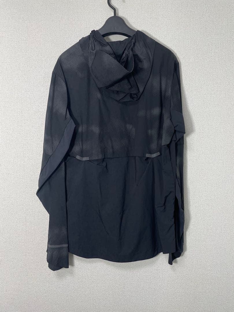 On whether jacket LUMOS ランニング running