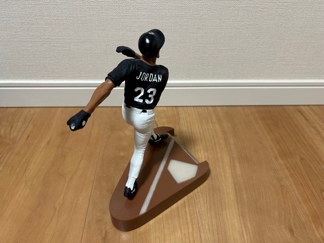 サルビノ社製 ジョーダン フィギュア ホワイトソックス