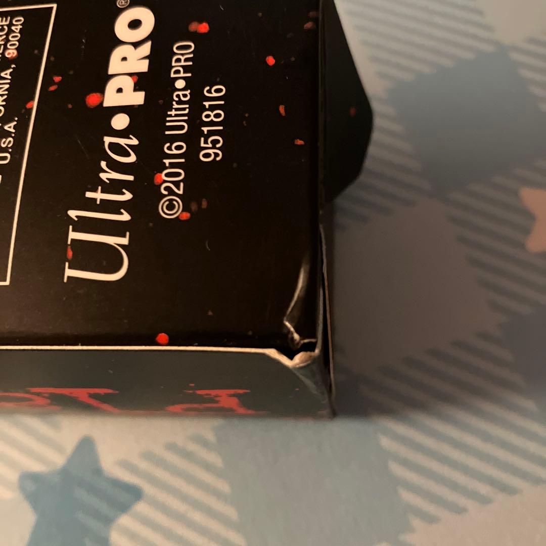 【MTG】新品プレイマット　大修道士、エリシュノーン　2017年　箱傷みあり