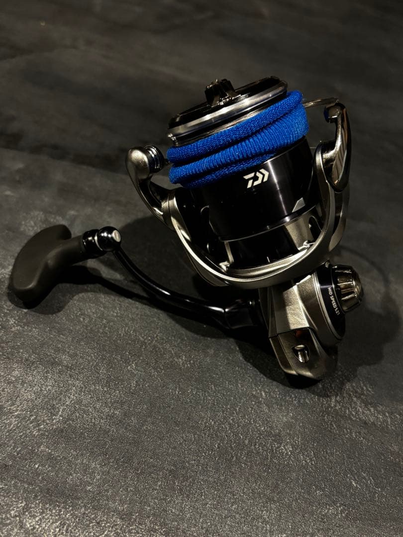 リール Tomo Ishi DAIWA 25CALDIA LT2500