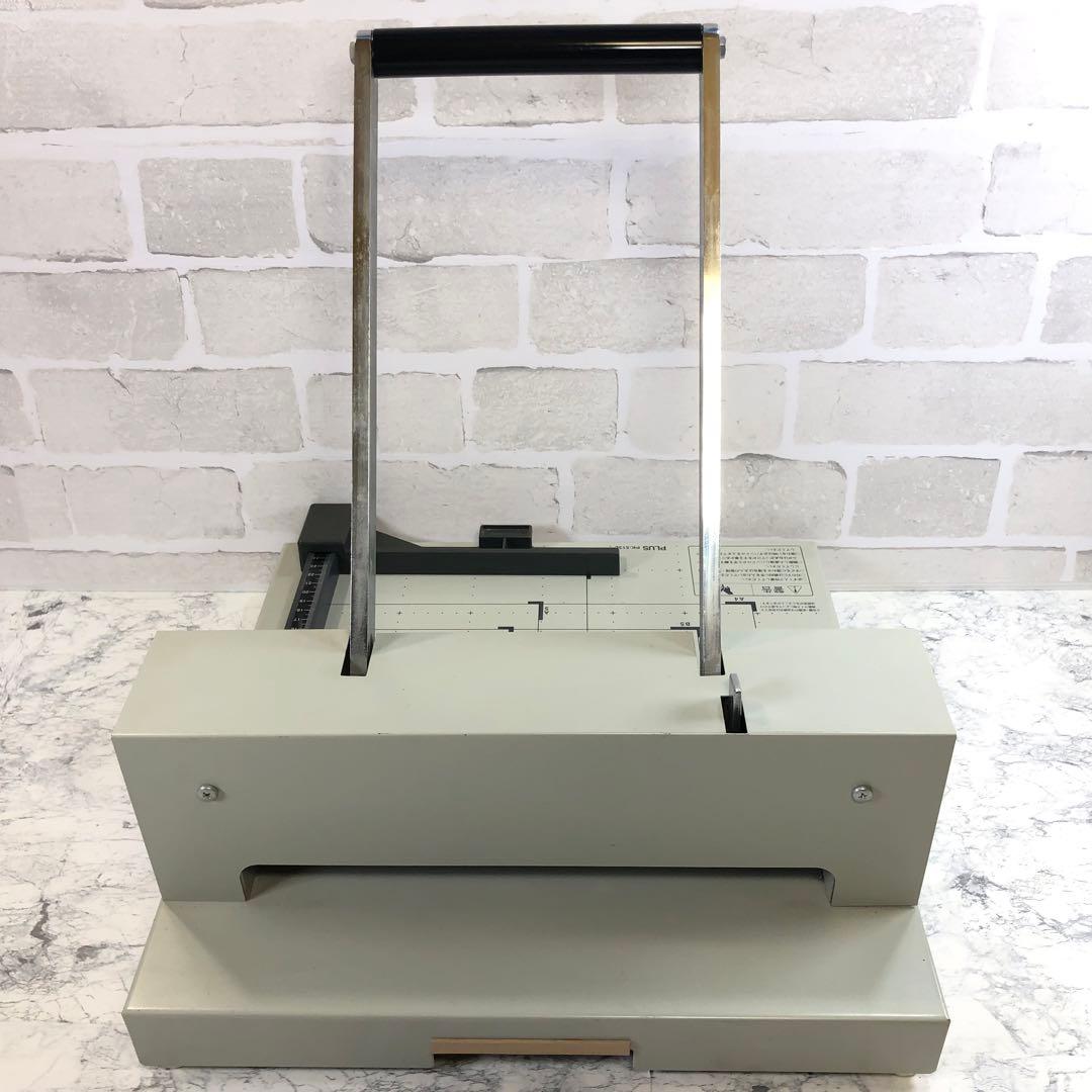 PLUS 手動式 ペーパーカッター PK-513L 裁断機 紙切断機 紙切り機